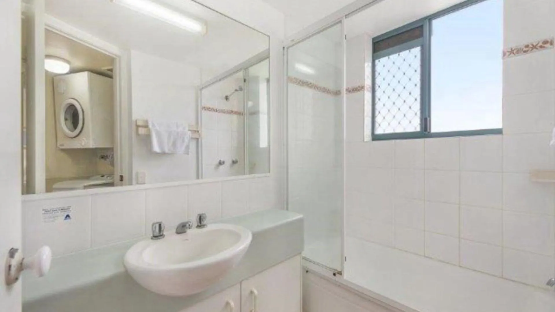 Campbells Cove Unit 12 Apartment Caloundra