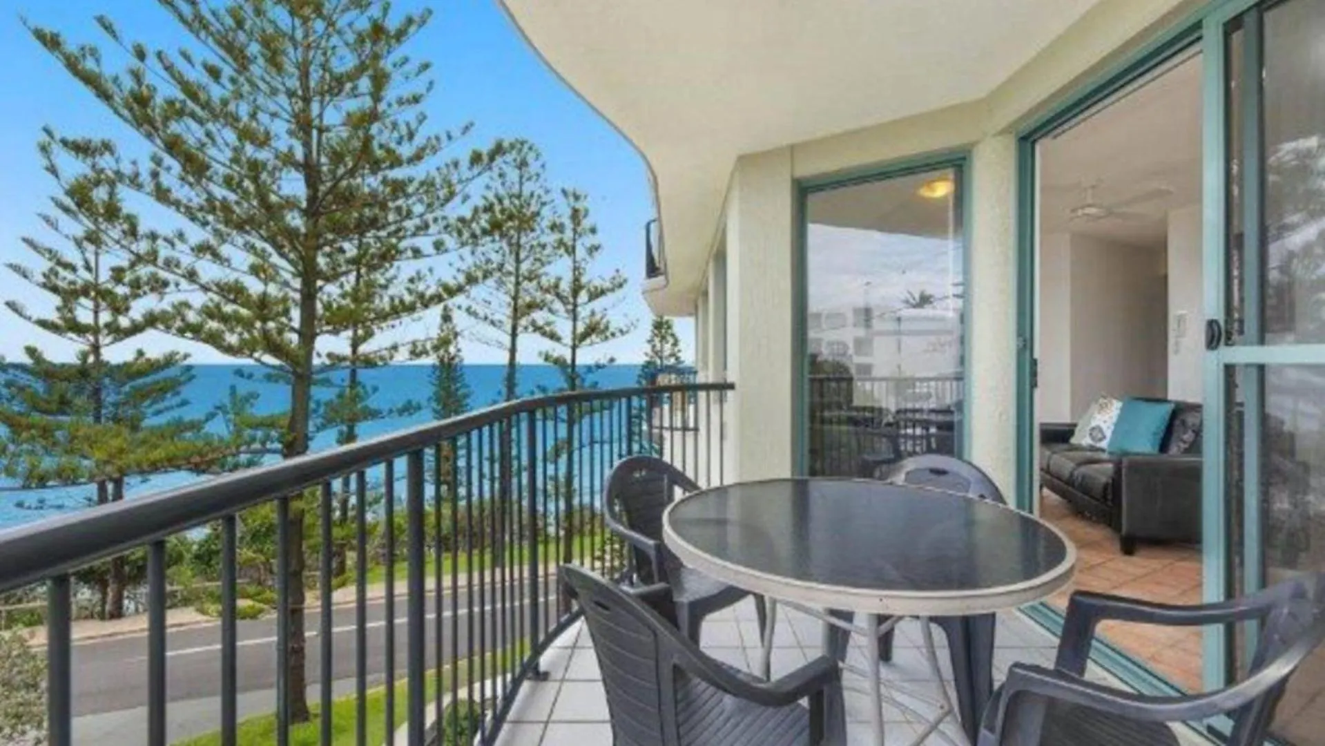 Campbells Cove Unit 12 Apartment Caloundra